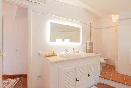 Villa Gioia, a Quiet Coastal Retreat Near Pula & Sardinia’s Famous Beaches - Fox 'e Sali-Monte Agumu, Italy