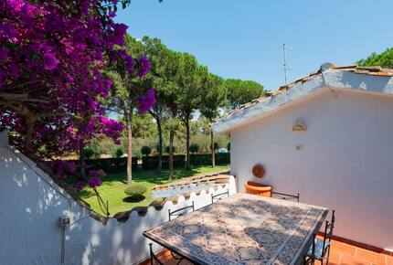 Villa Gioia, a Quiet Coastal Retreat Near Pula & Sardinia’s Famous Beaches - Fox 'e Sali-Monte Agumu, Italy
