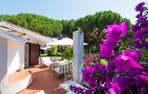 Villa Gioia, a Quiet Coastal Retreat Near Pula & Sardinia’s Famous Beaches - Fox 'e Sali-Monte Agumu, Italy