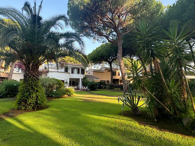 Villa Gioia, a Quiet Coastal Retreat Near Pula & Sardinia’s Famous Beaches - Fox 'e Sali-Monte Agumu, Italy