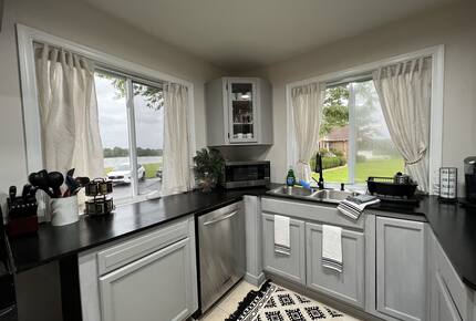 The Chesapeake Haven | 5-Acre Private Beach Getaway - Gloucester County, Virginia