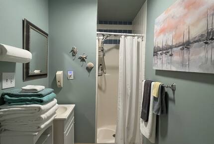 The Chesapeake Haven | 5-Acre Private Beach Getaway - Gloucester County, Virginia