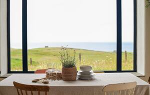 Russells Cottage Doolin - Doonnagore, Ireland