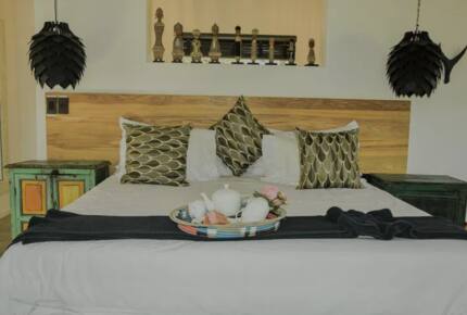 Tapologo River Lodge - Tsetsebjwe, Botswana