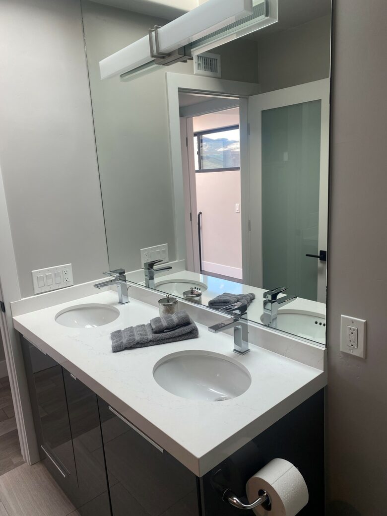 The Surfrider Del Mar - Del Mar, California