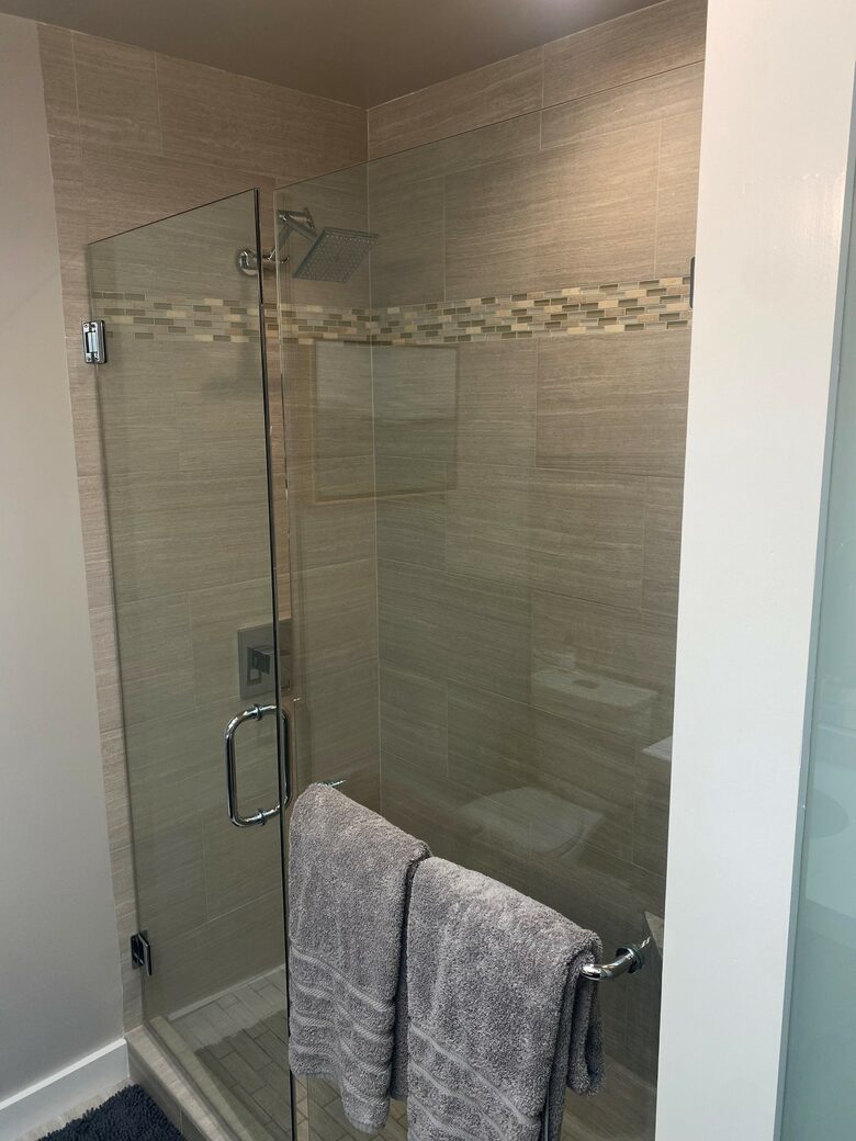 The Surfrider Del Mar - Del Mar, California