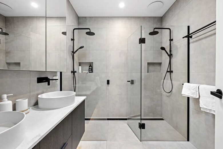 Coastal Calm | Pool, Spa & Sauna Escape near Rosebud Beach - Melbourne, Australia