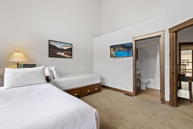 3 Bedroom Residence at The Deer Valley Club - Park City, Utah