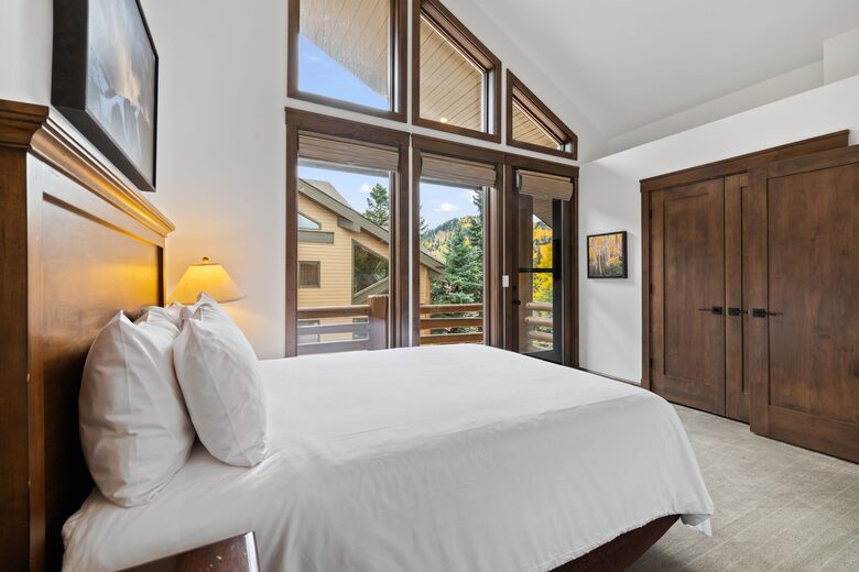 3 Bedroom Residence at The Deer Valley Club - Park City, Utah