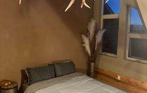 Rustic Elegance on Casper Mountain | Family Log Home Getaway - Casper, Wyoming