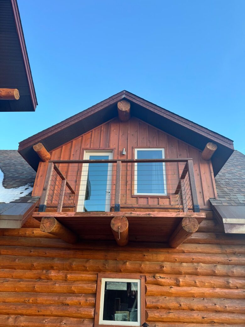 Rustic Elegance on Casper Mountain | Family Log Home Getaway - Casper, Wyoming