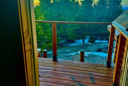 Rustic Elegance on Casper Mountain | Family Log Home Getaway - Casper, Wyoming