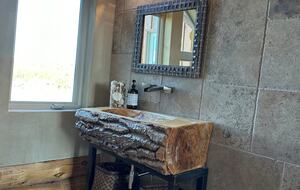 Rustic Elegance on Casper Mountain | Family Log Home Getaway - Casper, Wyoming