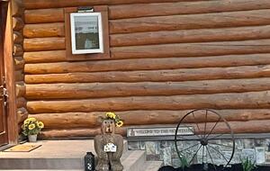 Rustic Elegance on Casper Mountain | Family Log Home Getaway - Casper, Wyoming