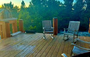 Rustic Elegance on Casper Mountain | Family Log Home Getaway - Casper, Wyoming