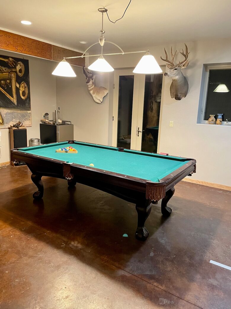 Rustic Elegance on Casper Mountain | Family Log Home Getaway - Casper, Wyoming