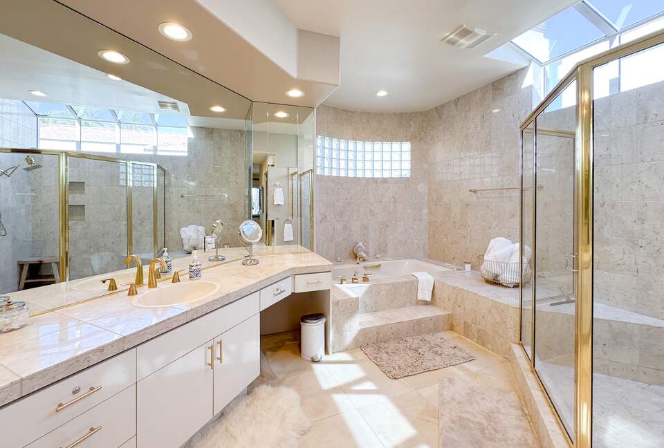 Luxurious Master Bath with Dual Vanities, Shower, & Jacuzzi