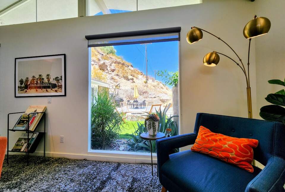 Mid-Century Retreat Near Palm Springs - Palm Springs, California