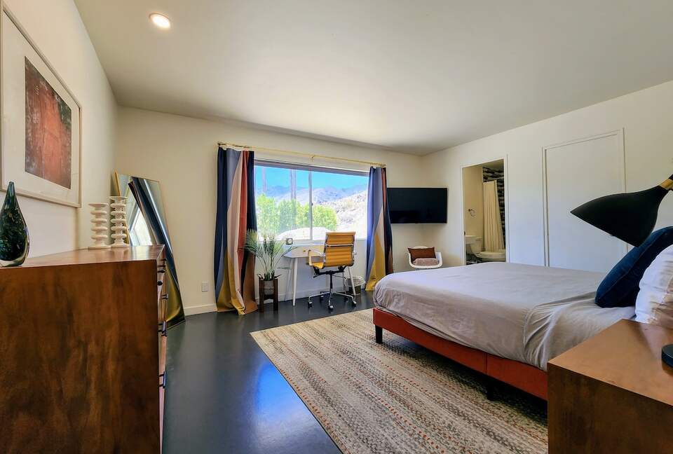 Mid-Century Retreat Near Palm Springs - Palm Springs, California