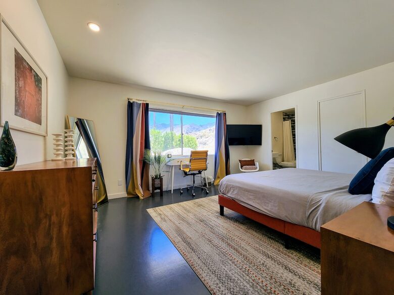 Mid-Century Retreat Near Palm Springs - Palm Springs, California