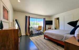 Mid-Century Retreat Near Palm Springs - Palm Springs, California