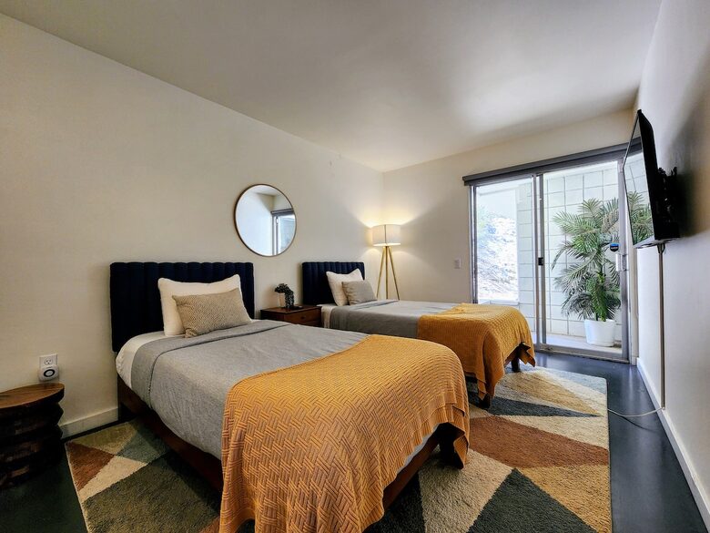 Mid-Century Retreat Near Palm Springs - Palm Springs, California