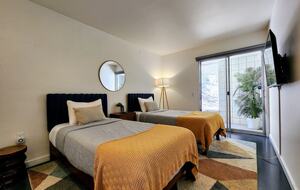 Mid-Century Retreat Near Palm Springs - Palm Springs, California