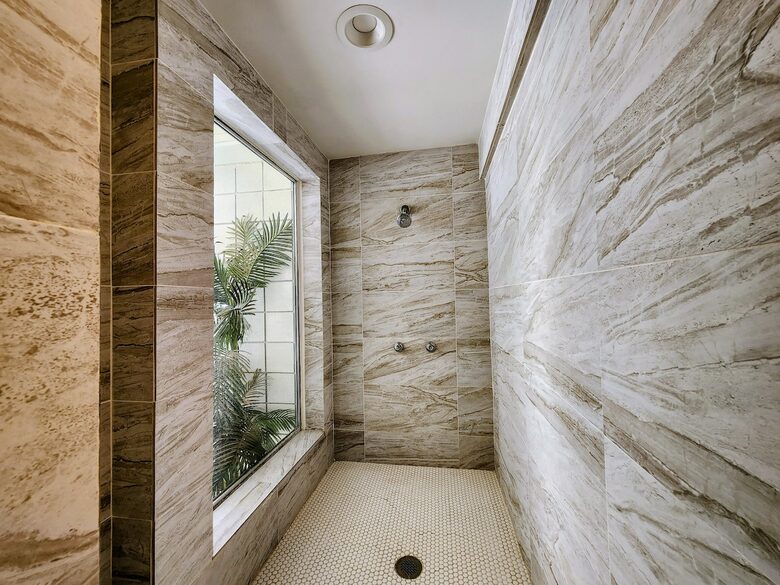 Mid-Century Retreat Near Palm Springs - Palm Springs, California