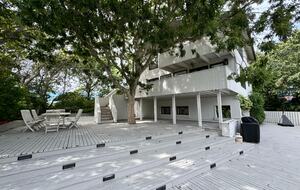 Montauk Luxury with Pool & Panoramic Views - Montauk, New York