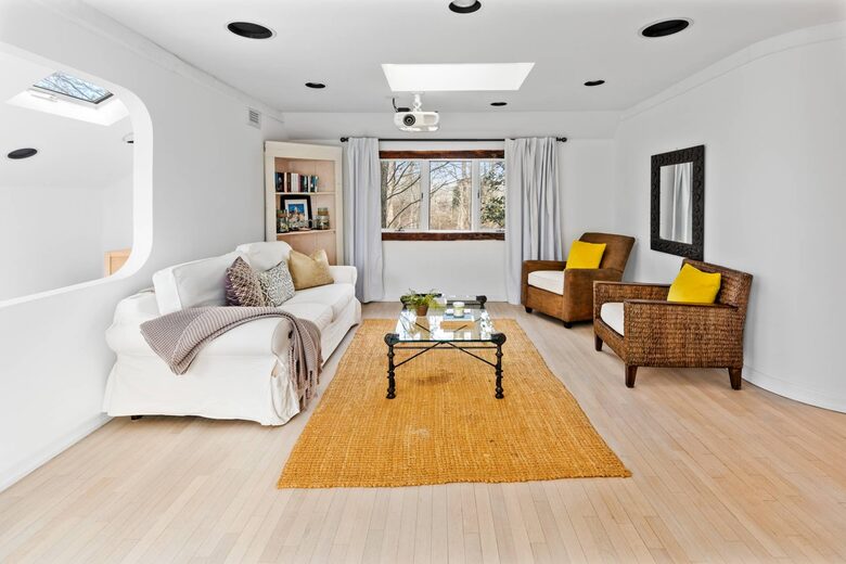 Montauk Luxury with Pool & Panoramic Views - Montauk, New York