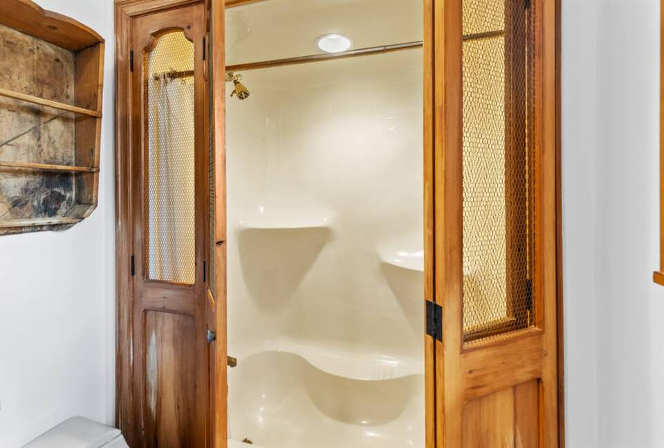 Montauk Luxury with Pool & Panoramic Views - Montauk, New York