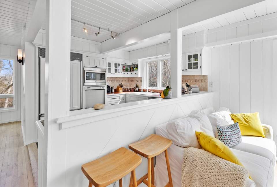 Montauk Luxury with Pool & Panoramic Views - Montauk, New York