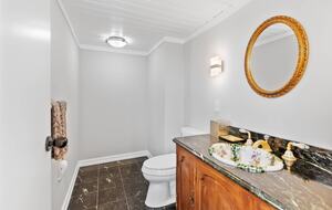 Montauk Luxury with Pool & Panoramic Views - Montauk, New York