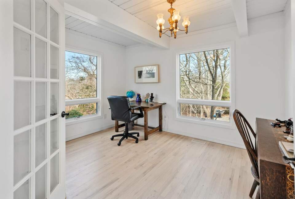 Montauk Luxury with Pool & Panoramic Views - Montauk, New York