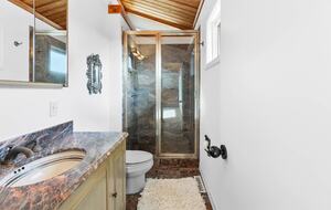 Montauk Luxury with Pool & Panoramic Views - Montauk, New York