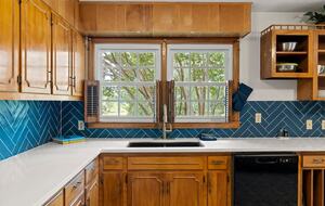 Cozy Mountain Cottage Between Asheville & Brevard - Mills River, North Carolina