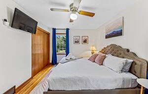 Cozy Mountain Cottage Between Asheville & Brevard - Mills River, North Carolina