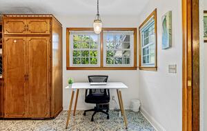 Cozy Mountain Cottage Between Asheville & Brevard - Mills River, North Carolina