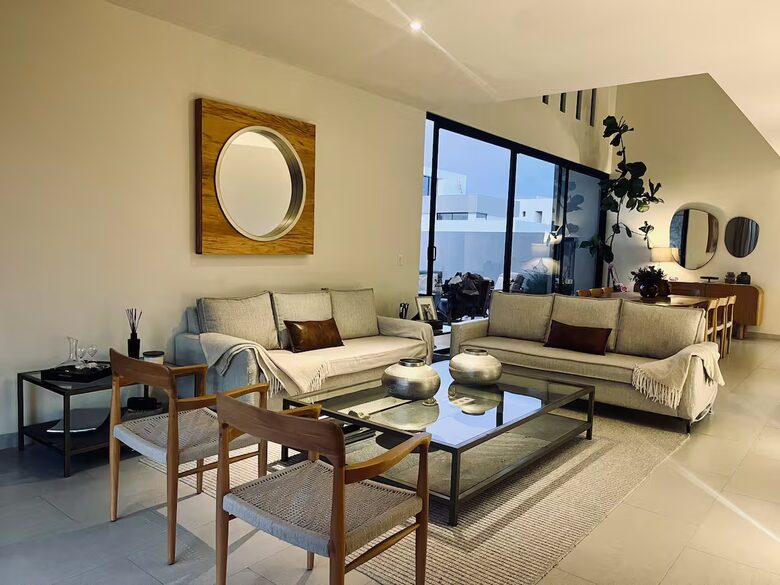 Elegant Getaway near Plaza Mayor León - León de los Aldama, Mexico