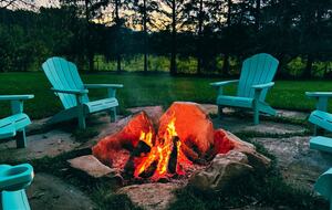 Cozy Mountain Cottage Between Asheville & Brevard - Mills River, North Carolina