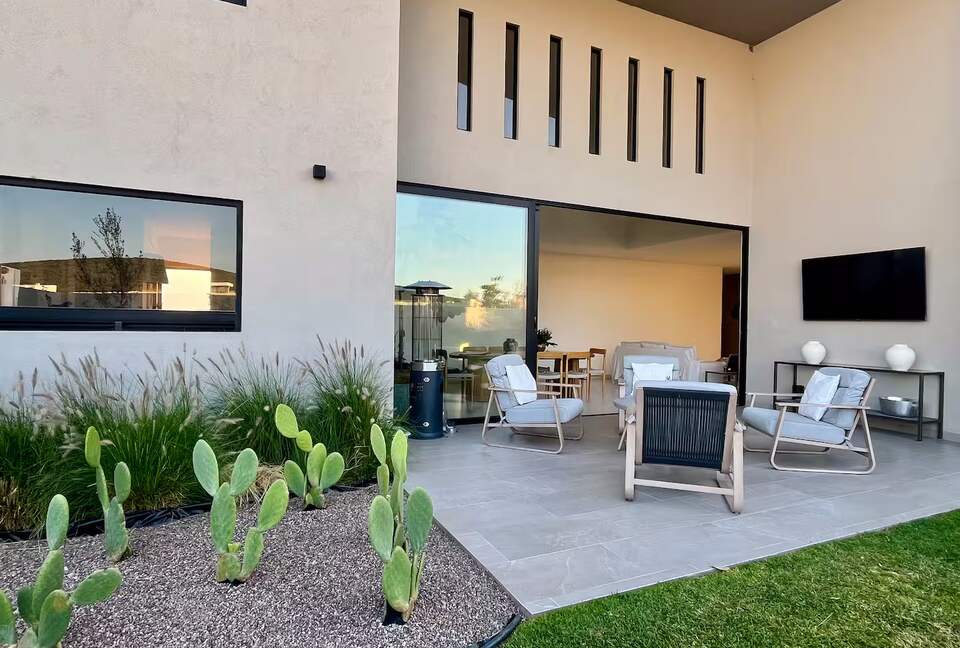 Elegant Getaway near Plaza Mayor León - León de los Aldama, Mexico