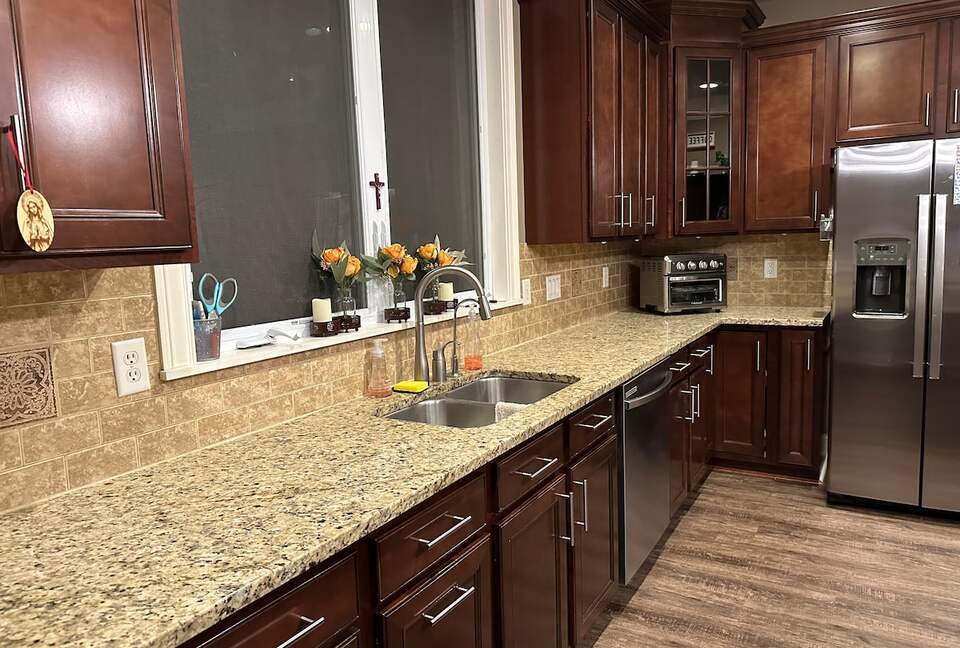 Hillside Haven Retreat | Luxe Kentucky Escape - Newport, Kentucky