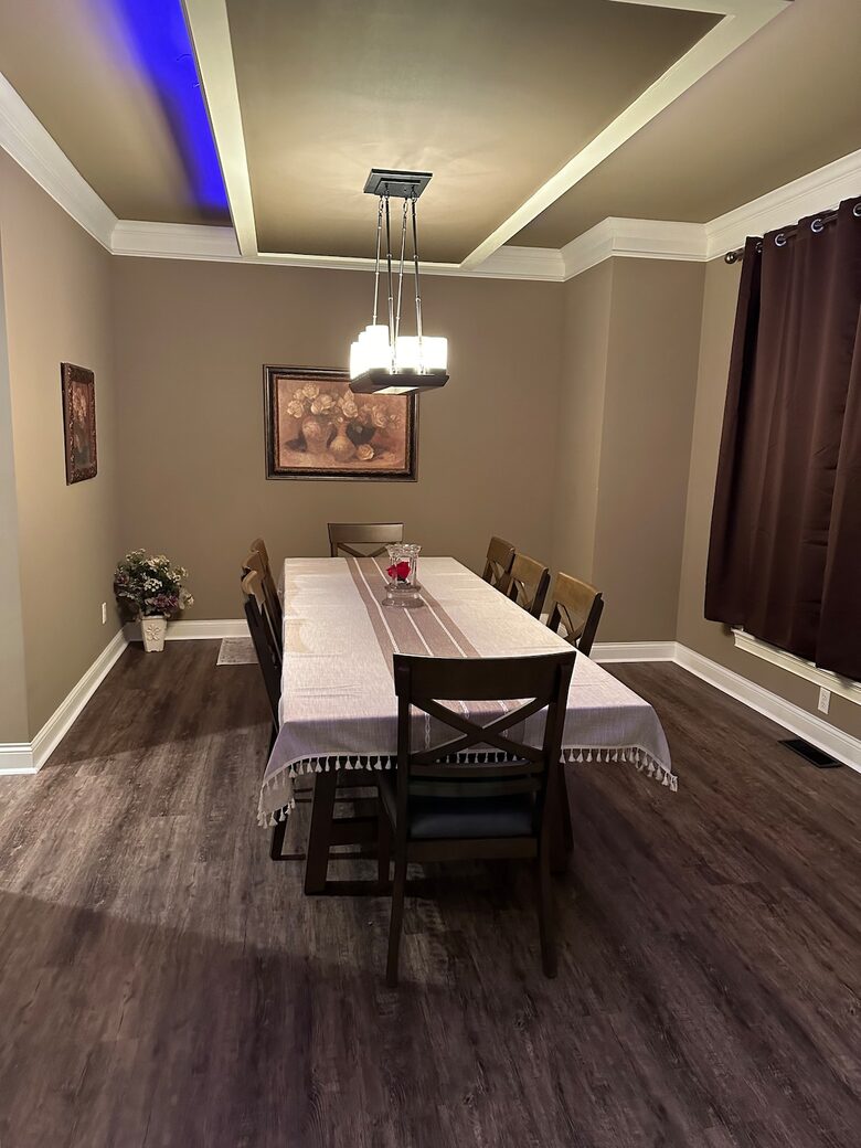 Hillside Haven Retreat | Luxe Kentucky Escape - Newport, Kentucky