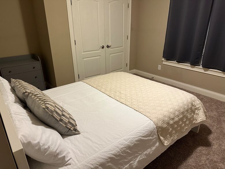 Hillside Haven Retreat | Luxe Kentucky Escape - Newport, Kentucky