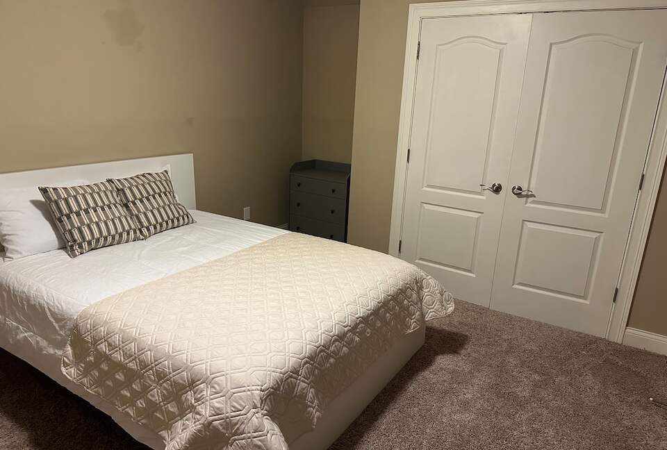 Hillside Haven Retreat | Luxe Kentucky Escape - Newport, Kentucky