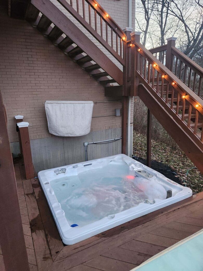 Hillside Haven Retreat | Luxe Kentucky Escape - Newport, Kentucky