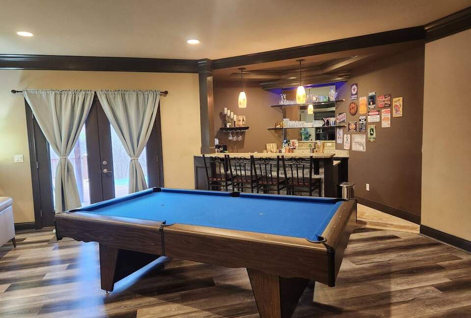 Hillside Haven Retreat | Luxe Kentucky Escape - Newport, Kentucky