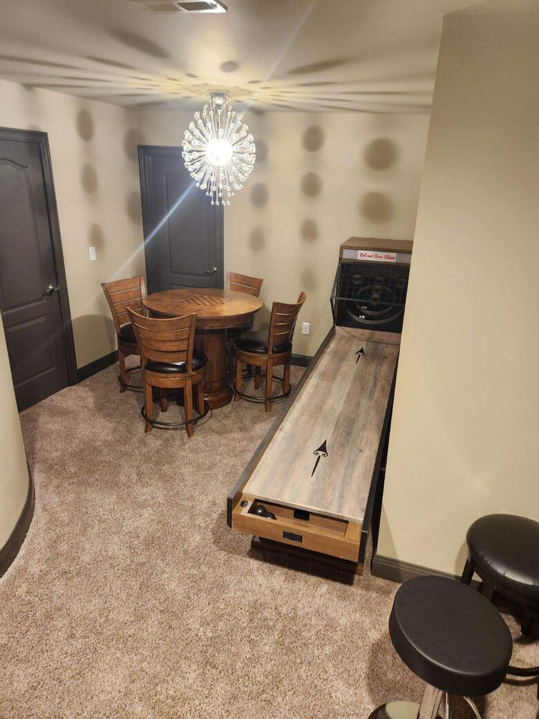 Hillside Haven Retreat | Luxe Kentucky Escape - Newport, Kentucky