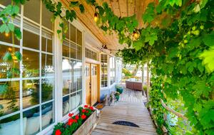 Historic Gig Harbor Waterfront Retreat with Private Beach - Gig Harbor, Washington