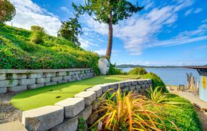 Historic Gig Harbor Waterfront Retreat with Private Beach - Gig Harbor, Washington